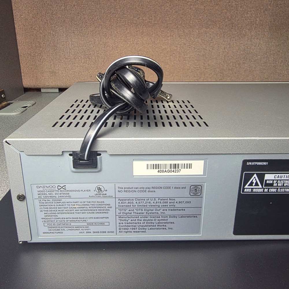 Daewoo DVD VCR Combo Player Silver DV-6T955B 6-Head Hi-Fi VHS CD WORKS - Picture 6 of 7